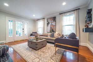 TV connectée, cheminée