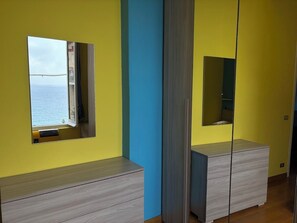 Interior - La Vespertina / Bike&Sea (Finale Ligure)