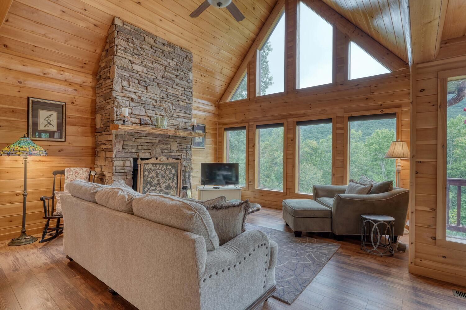 Smart TV, fireplace, offices, printers