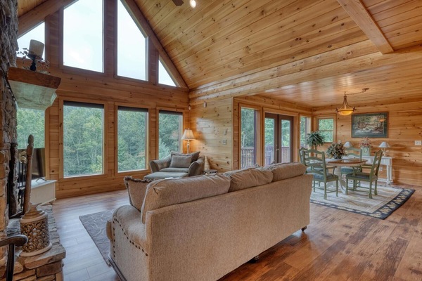 TV connectée, cheminée, espaces bureaux, imprimantes