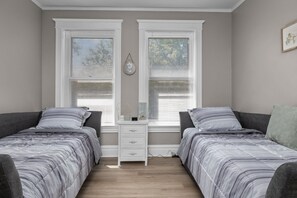 3 chambres, bureau, fer et planche à repasser, Wi-Fi gratuit