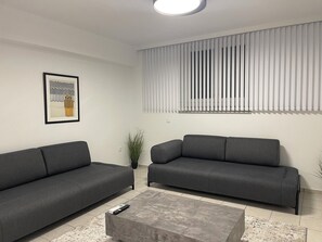 Smart TV - Athens Museum Apartment  (Athina)