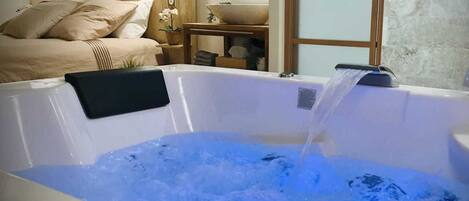 1 sovrum och sängkläder