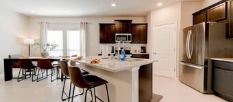 Spacious 4-Bedroom Retreat in East Temple