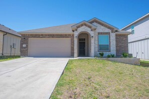 Exterior - Brand New Home in Temple (Temple)
