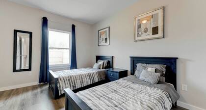Townhome in Central Temple