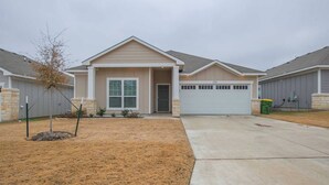 Exterior - Brand New 4 Bedroom House with 5 Beds in Troy (Troy)