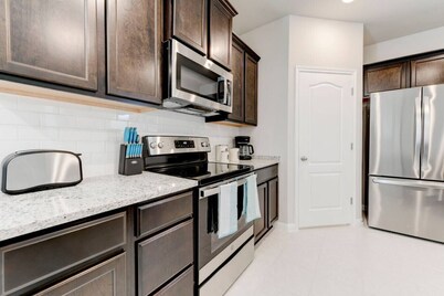 Spacious 4 Bedroom House in Temple