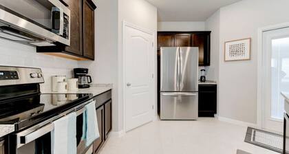 East Temple Spacious Second Home for Workers