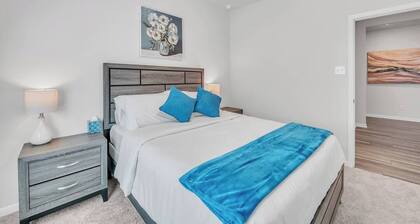 Troy 4BR Hub for Business Pros
