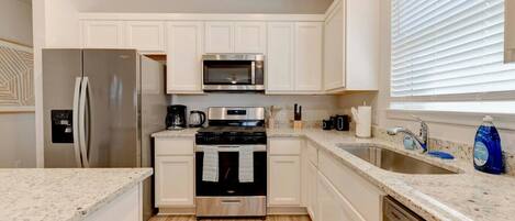 Talheres/pratos/utensílios de cozinha