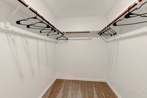 Interior - Brand New 4B Home in Jarrell (Jarrell)