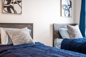 Bedroom - Chic & Comfortable NB Escape (New Braunfels)