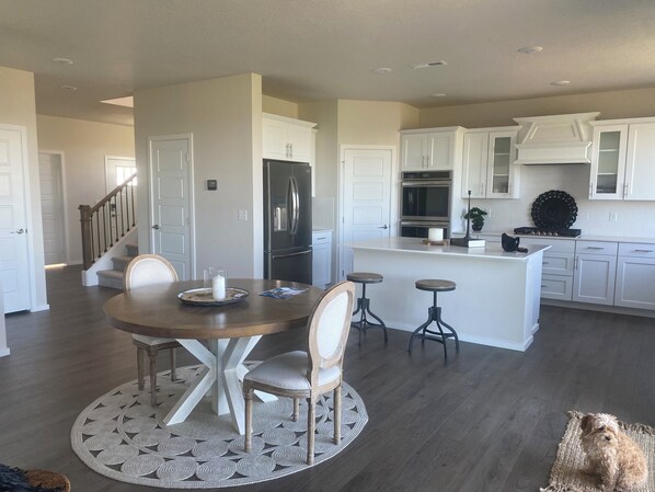 Dining - Not available at this time. (Spokane)