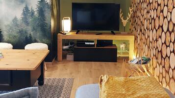 Smart-tv, videospelletjes, tafelvoetbal en een stereo