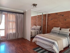 1 soverom, strykejern/-brett, wi-fi og sengetøy