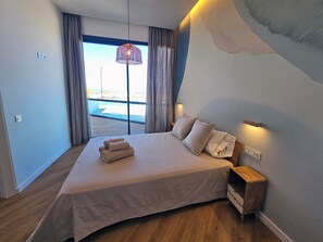 Deluxe Duplex, Ocean View | 2 bedrooms, premium bedding, down duvets, memory-foam beds - MAAR Suites Cotillo (La Oliva)