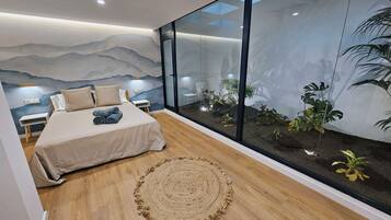 Deluxe Duplex, Ocean View | 2 bedrooms, premium bedding, down duvets, memory-foam beds