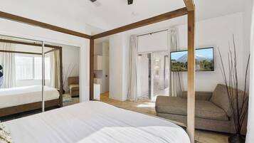 4 bedrooms, desk, iron/ironing board, free WiFi