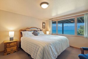 5 chambres, fer et planche à repasser, Wi-Fi, draps fournis