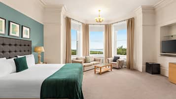 Superior Double or Twin Room, 1 King Bed, Sea View | 1 bedroom, free cribs/infant beds, free WiFi, bed sheets