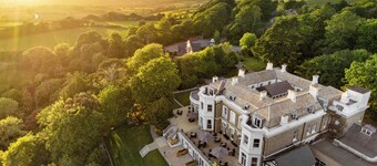 Trenython Manor Resort