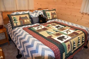 2 camere, una scrivania, ferro/asse da stiro, Wi-Fi gratuito