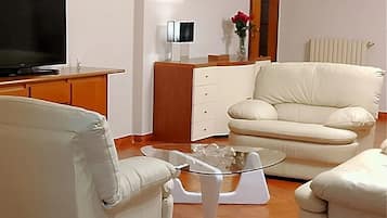 Smart-TV, Kamin, Videospiele