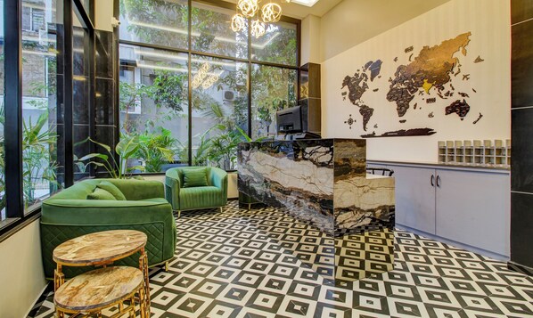 Reception - Comfort inn baner  (Pune)