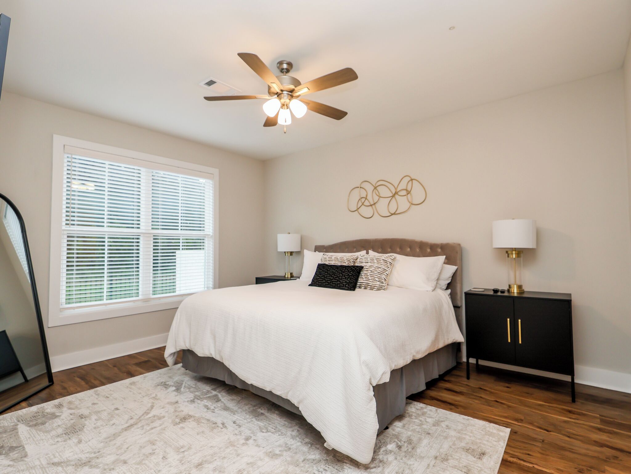 3 soverom, wi-fi og sengetøy