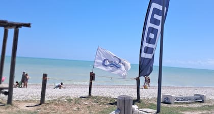 Relaxation and the sea