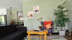 Smart TV, books