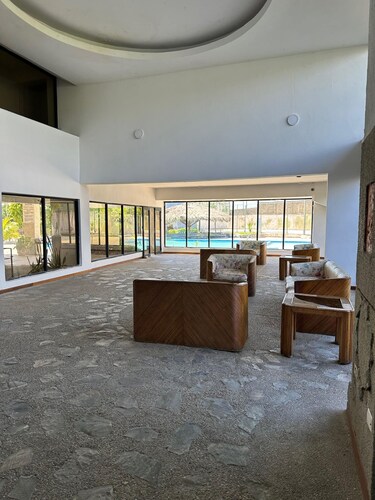 Charming 1-bedroom apartment with AC, WiFi in beautiful MARGARITA ISLAND.  