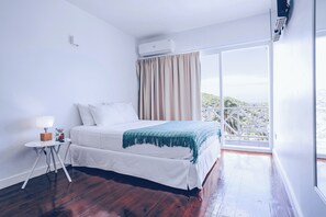 12 bedrooms, desk, iron/ironing board, WiFi