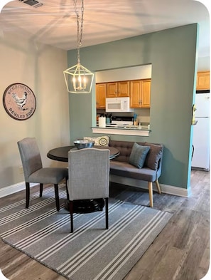 تناول الطعام