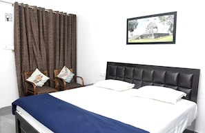 2 slaapkamers, een strijkplank/strijkijzer, gratis wifi, beddengoed