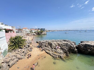 The Pearl - Cascais Guest House - City & Beach