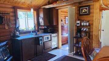 Coffee/tea maker, fridge, microwave, toaster