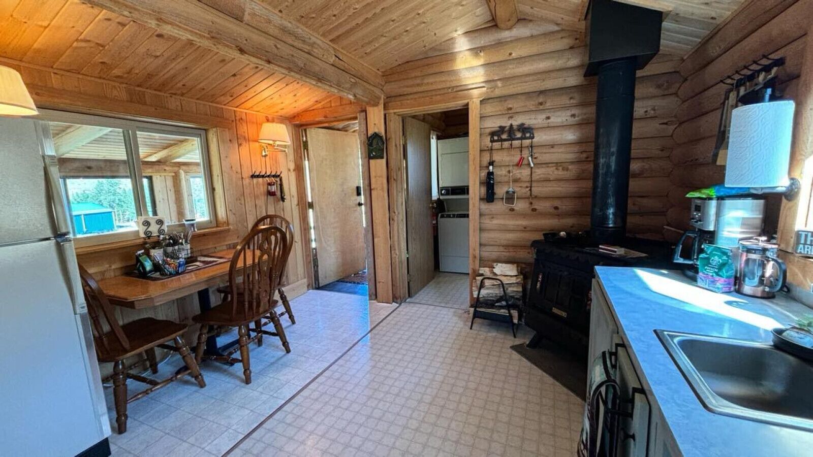 Fridge, microwave, coffee/tea maker, toaster
