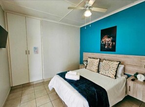 1 quarto, ferros/tábuas de passar roupa, Wi-Fi, roupa de cama