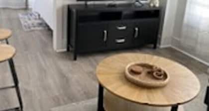 The Suites at The George 212