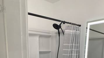 Hair dryer