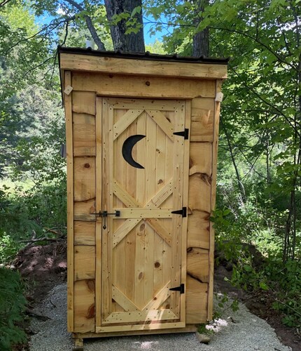 Fun little 2 Room cabin in Pelkie with WiFi access. 