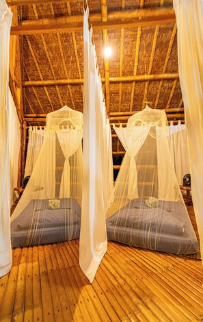 Japanese-style Shared Dormitory | Free WiFi