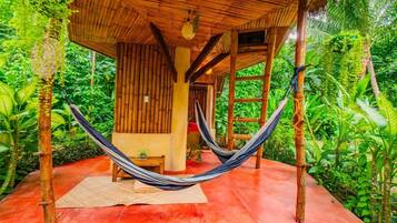 Tree House, Garden View | Free WiFi