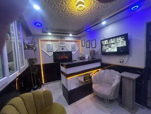Reception - Vast Apart Otel (Izmir)