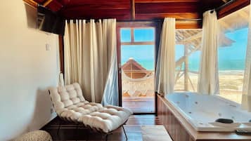 1 bedroom, premium bedding, Select Comfort beds, individually decorated