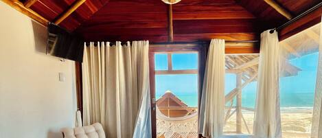 Honeymoon Bungalow, Beach View, Sea Facing