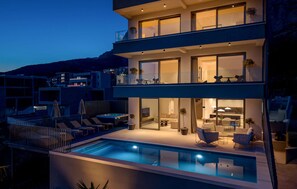 Terrace/patio - Luxurious home in Makarska with sauna (Makarska)