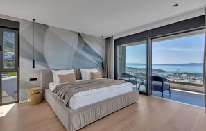 3 habitaciones, caja de seguridad en la habitación y cuna de viaje 